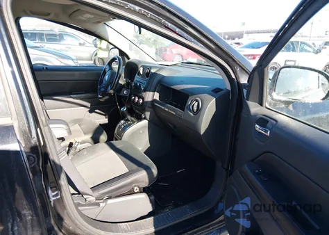 2011 Jeep Compass Sport from USA, damaged, VIN 1J4NT1FBXBD192190